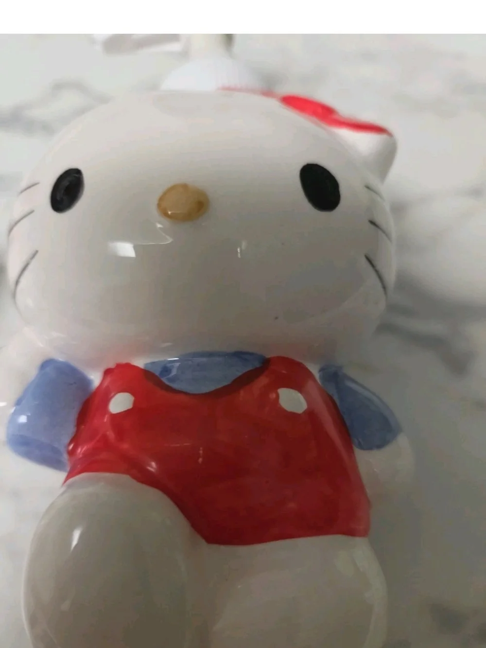 Vtg. Hello Kitty Ceramic 3-Piece Bath Set in White and Red w Pink Blue Accents